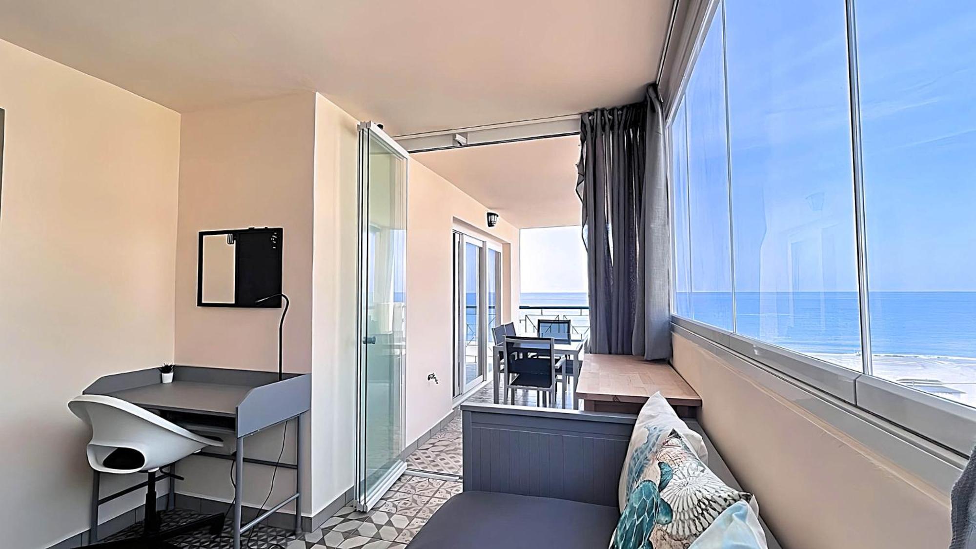 Atico De Albaida Duplex Frente Al Mar Apartment Morche Exterior photo